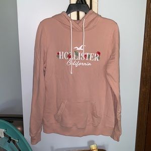 Women’s Hollister hoodie